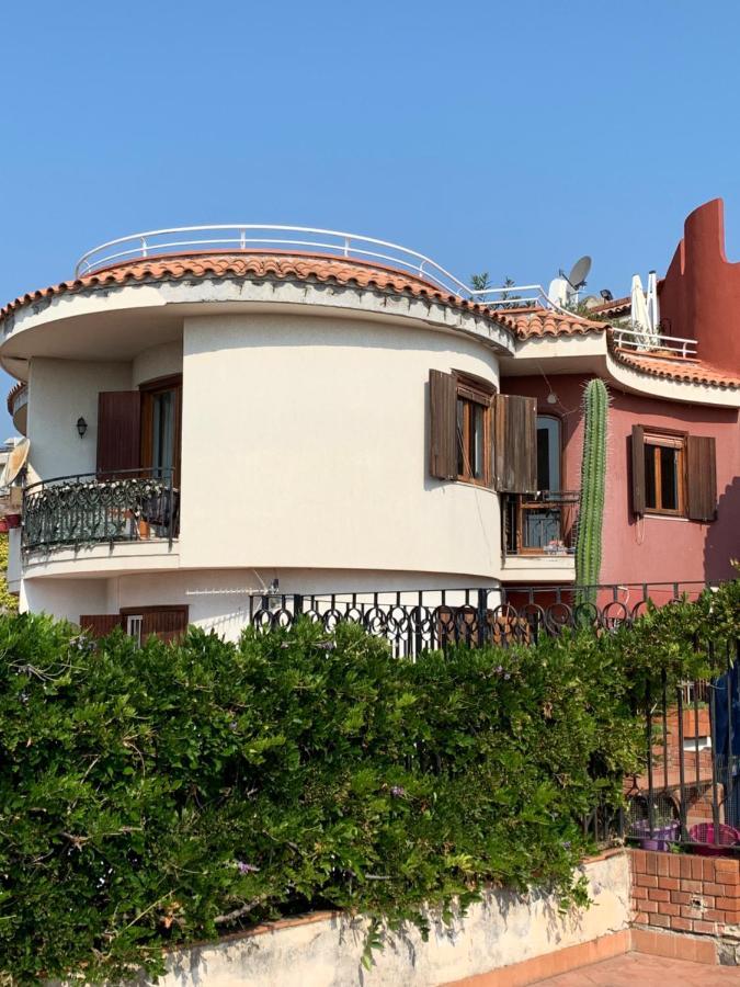 Diego'S House Aci Castello Luaran gambar